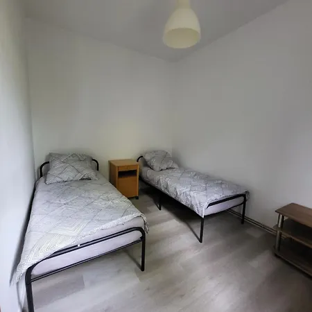 Kleine Naehe Reihn * Duisbourg