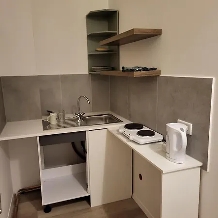 Kleine Naehe Reihn Apartment Duisburg